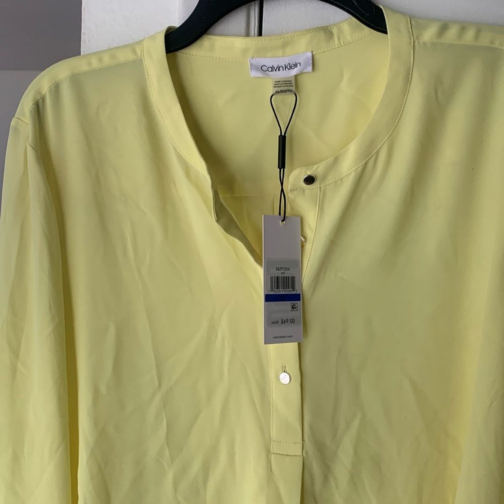 NWT Calvin Klein yellow blouse XL